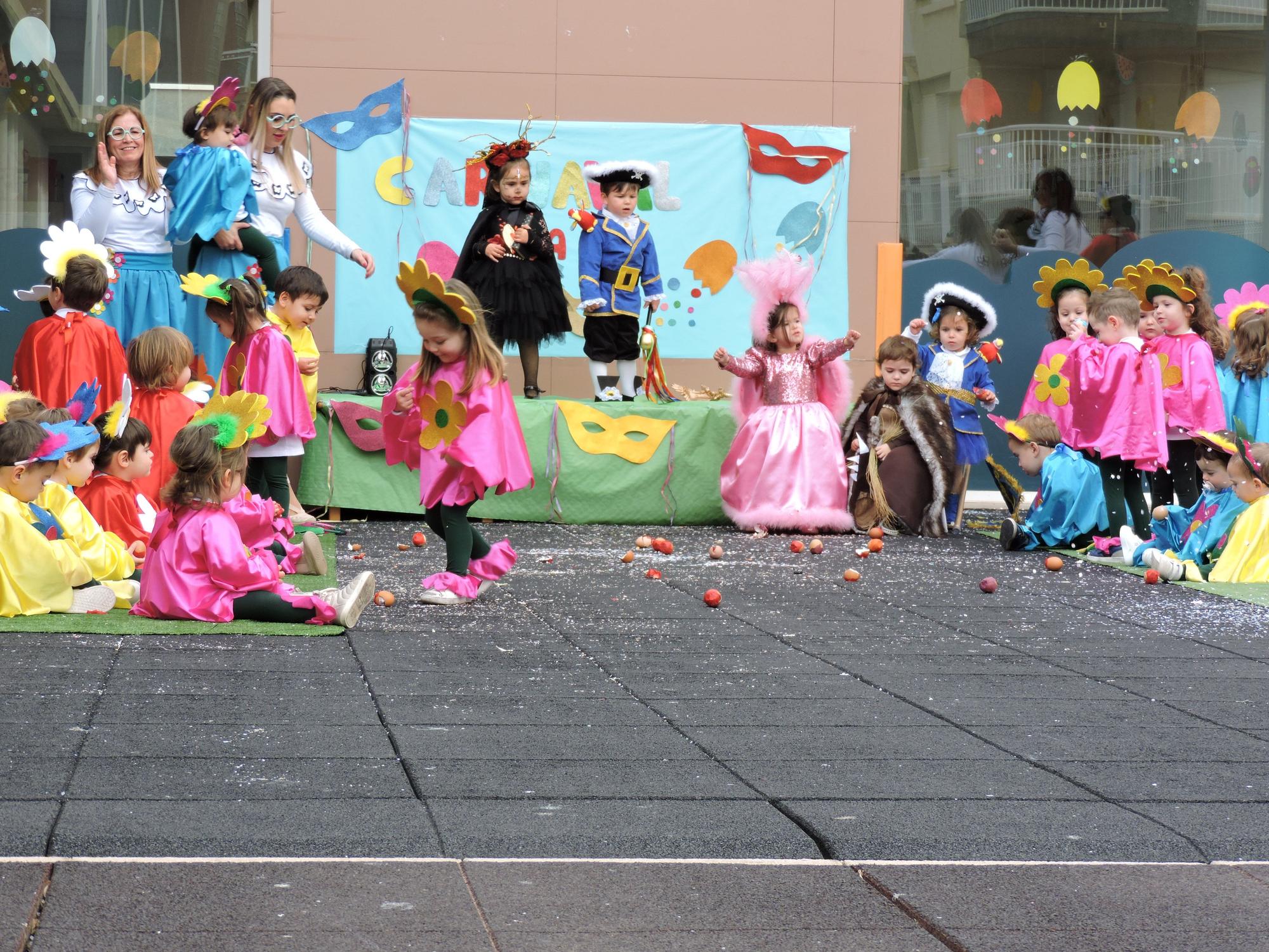 Los  colegios de Águilas celebran el carnaval