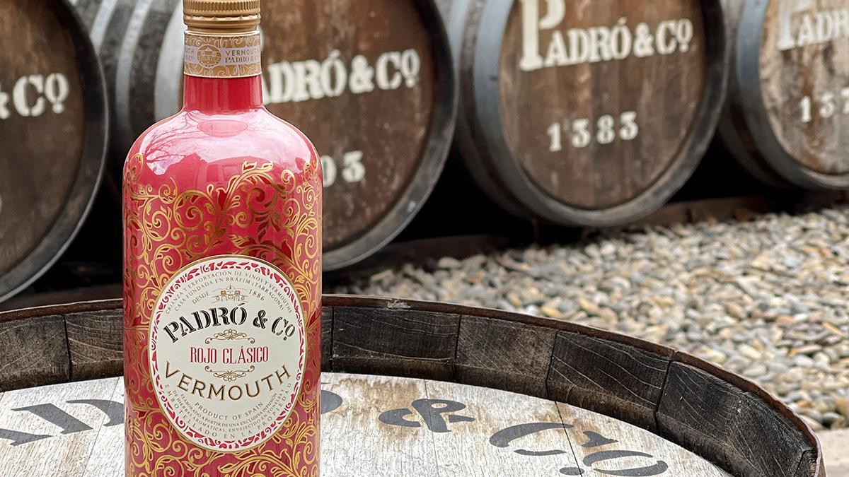 Vermouth Padró &amp; Co. Rojo Clásico, un vermut mediterráneo elaborado con macabeo y xarel·lo y reconocido con numerosos premios internacionales.