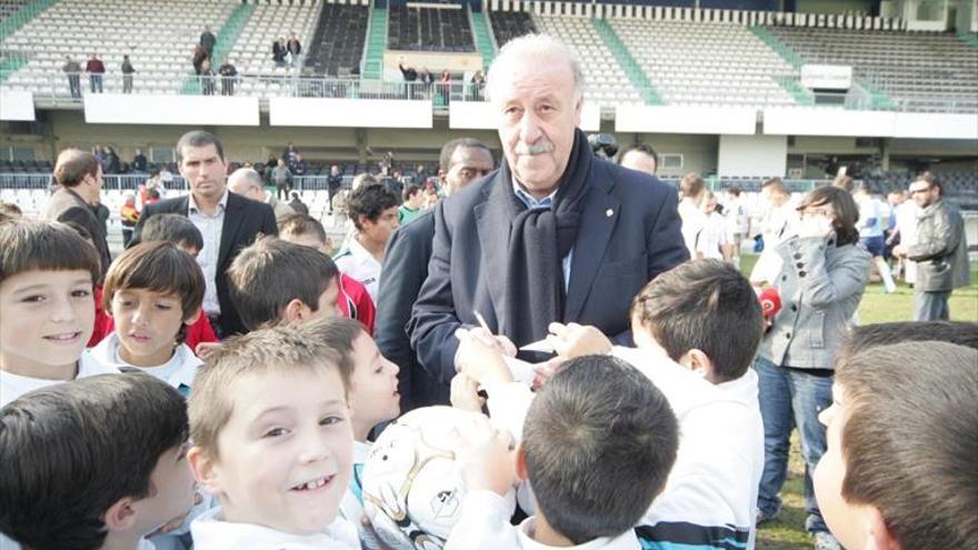 Planelles y Del Bosque, los ‘centuriones’ 10.000 y 10.001