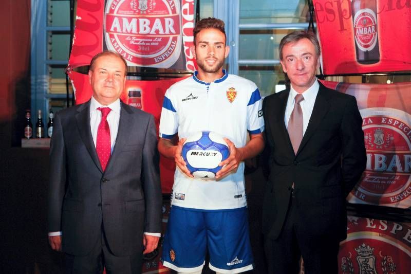 El Real Zaragoza presenta a Roger Martí