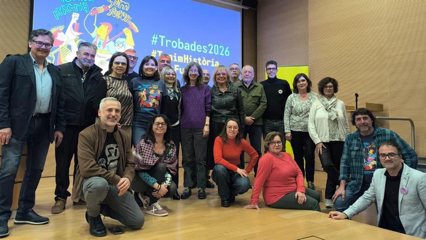 Escola crida a defendre la història i el futur de la llengua