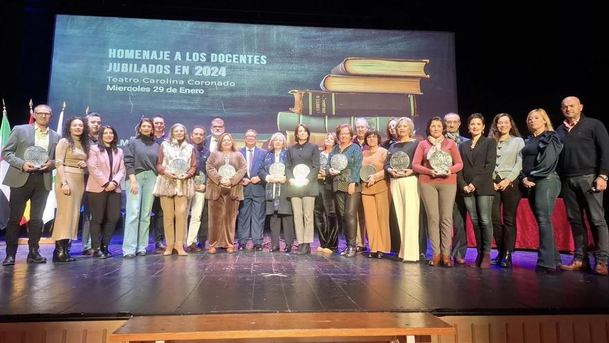 Los docentes jubilados el pasado año en Almendralejo recibirán un reconocimiento