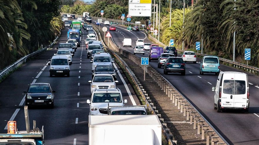 El Cabildo de Tenerife aprueba el convenio con Medicina para retrasar la entrada a clase