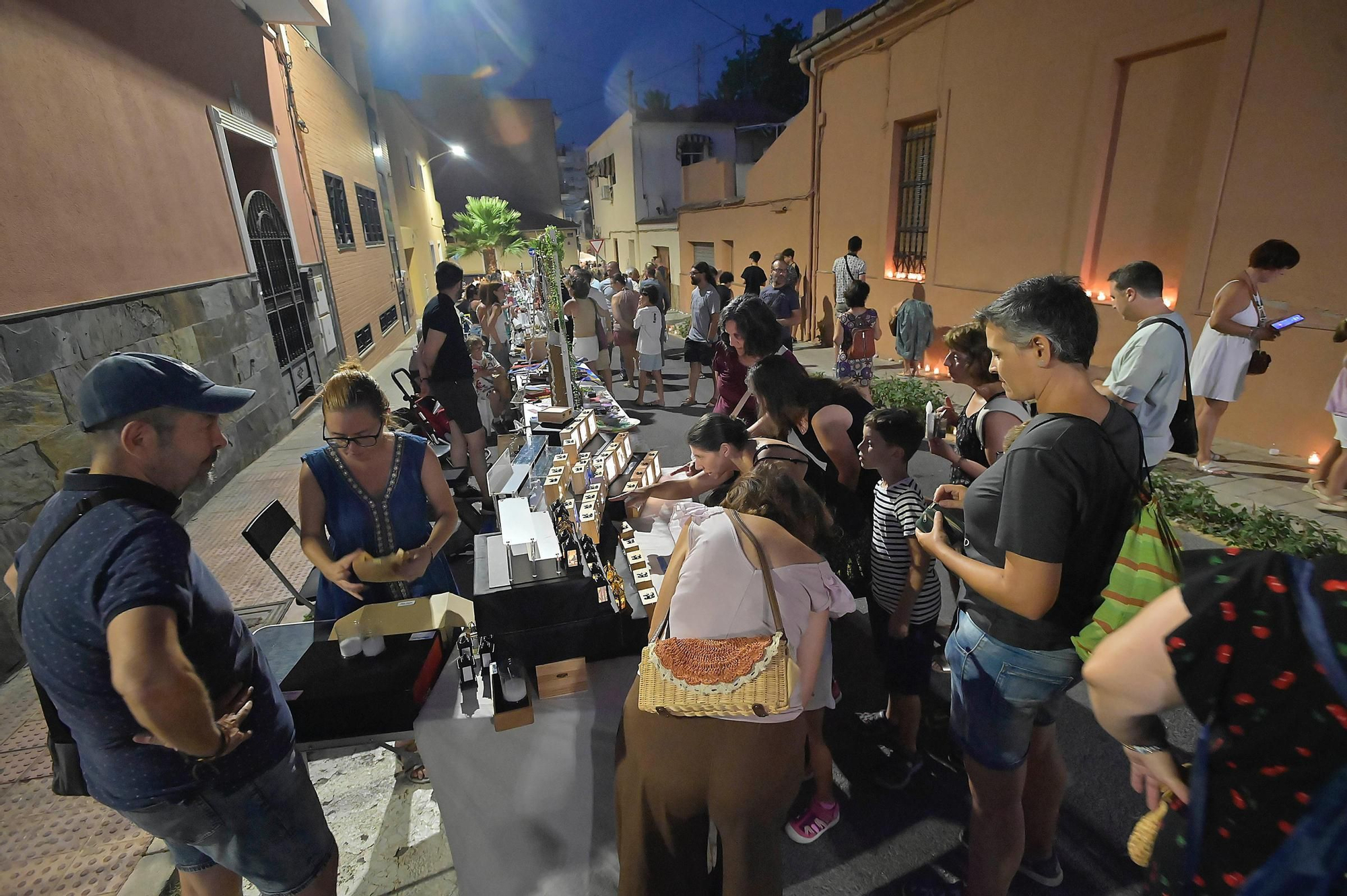La conmemoración de los cien años de la llegada del alumbrado público en el barrio de San Gabriel, en imágenes