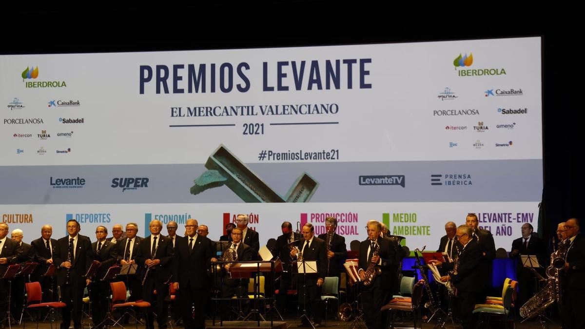 Todos los asistentes a la gala de los premios Levante-EMV-Prensa Ibérica 2021