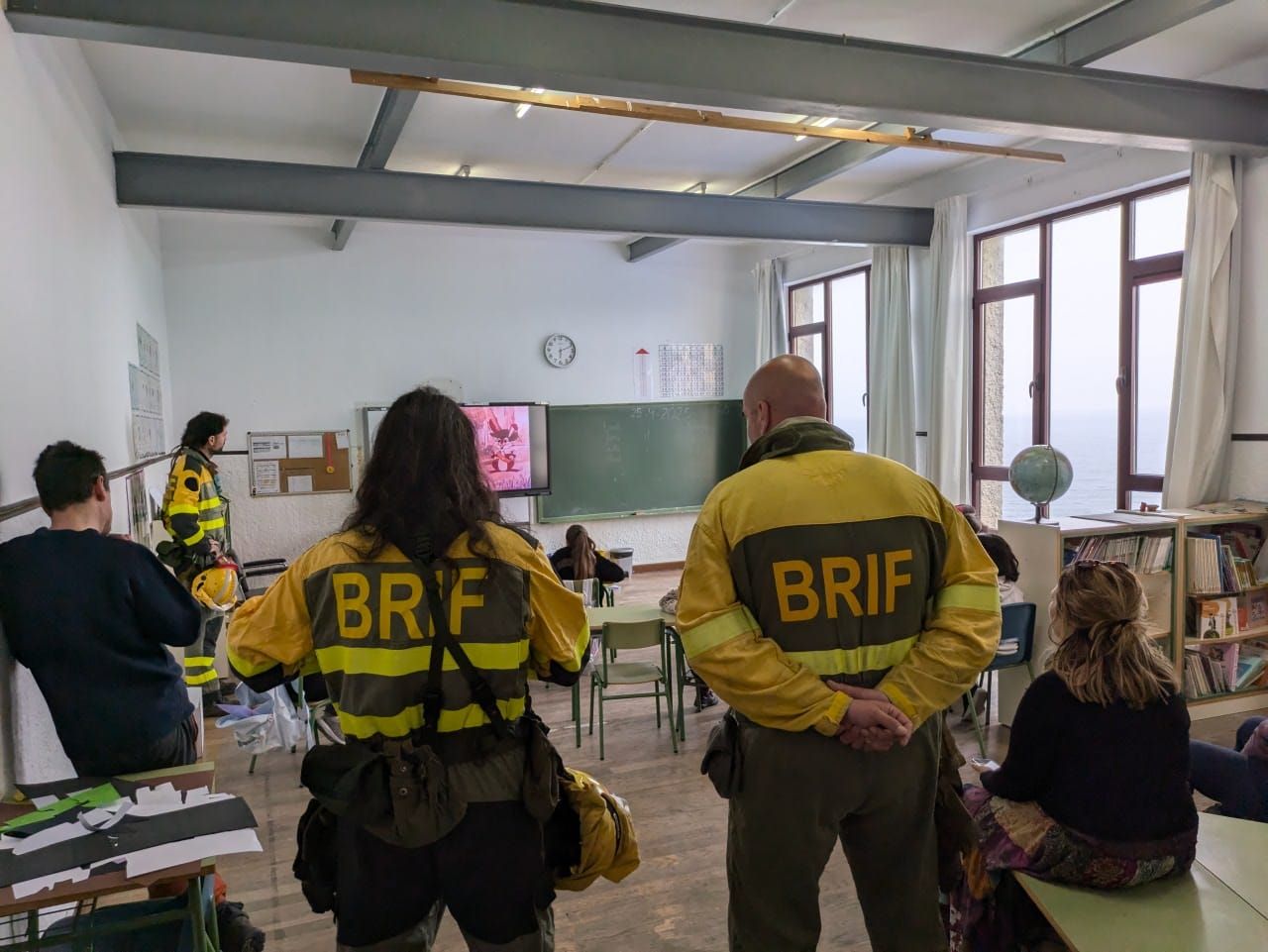 Taller en el colegio de Lastres sobre el uso adecuado de las pantallas