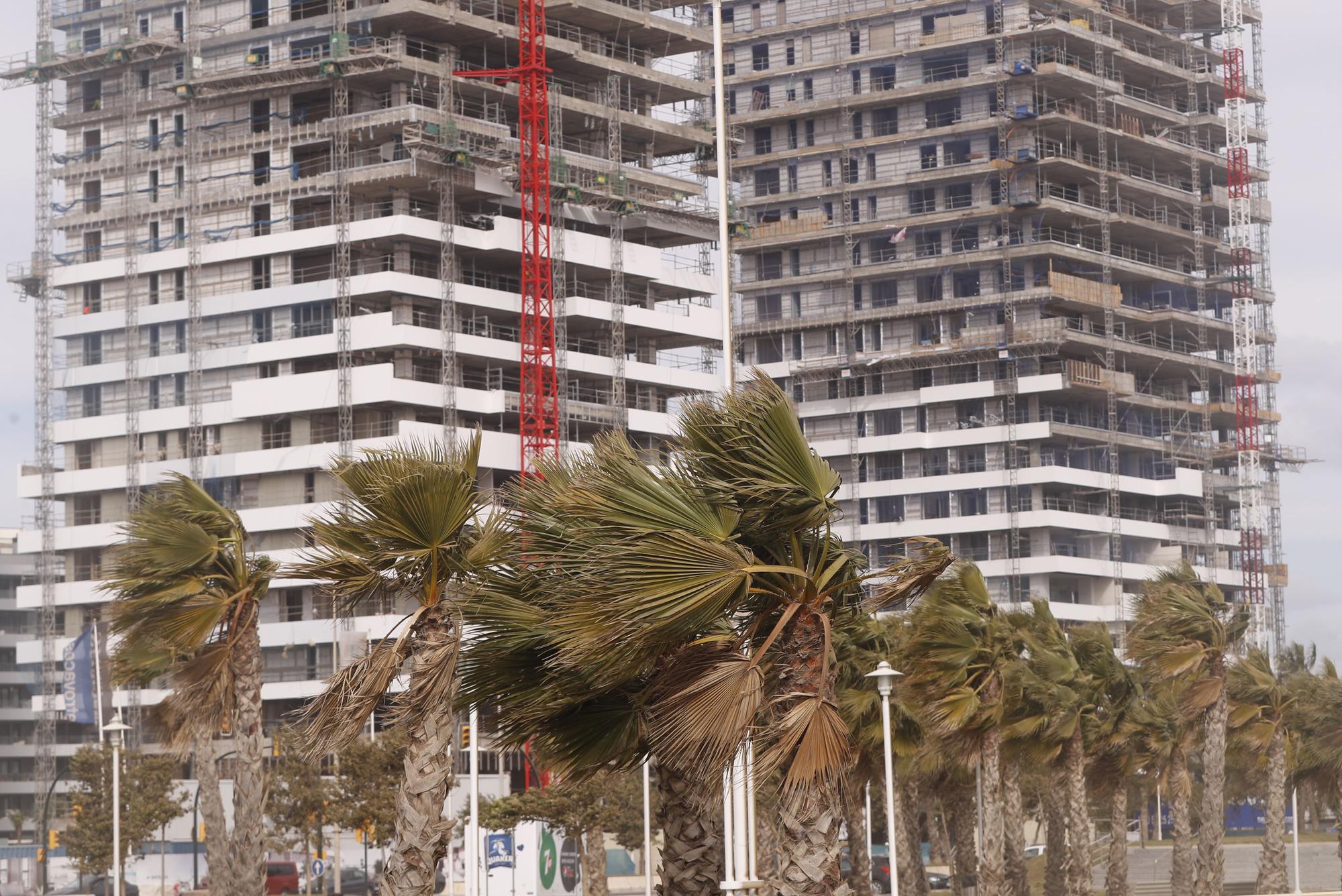 Fuerte viento en la zona oeste de Málaga capital.
