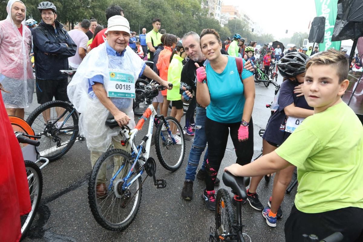 La Fiesta de la Bicicleta desafía a la lluvia