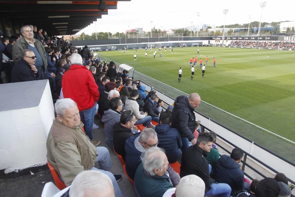 Las mejores imágenes del Valencia Mestalla - Barcelona B