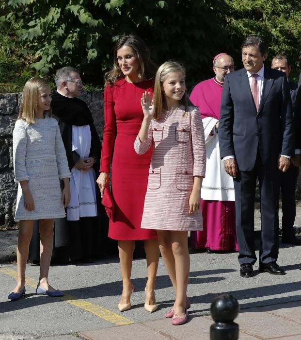 Visita de la Casa Real a Covadonga