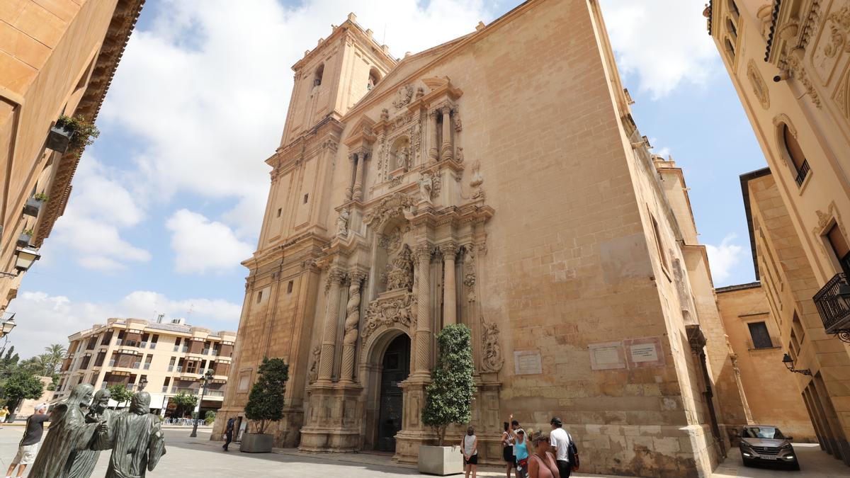 La Basílica se ha convertido un elemento central en el patrimonio local y de la memoria colectiva de los ilicitanos.