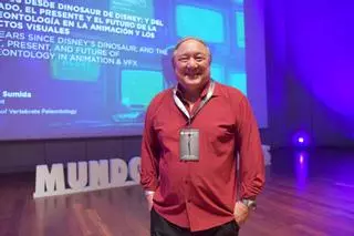 Stuart Sumida, paleontólogo asesor en películas como 'El Rey León' o 'Ratatouille', en A Coruña: "Inspiré el rostro de Pocahontas con mi mandíbula"