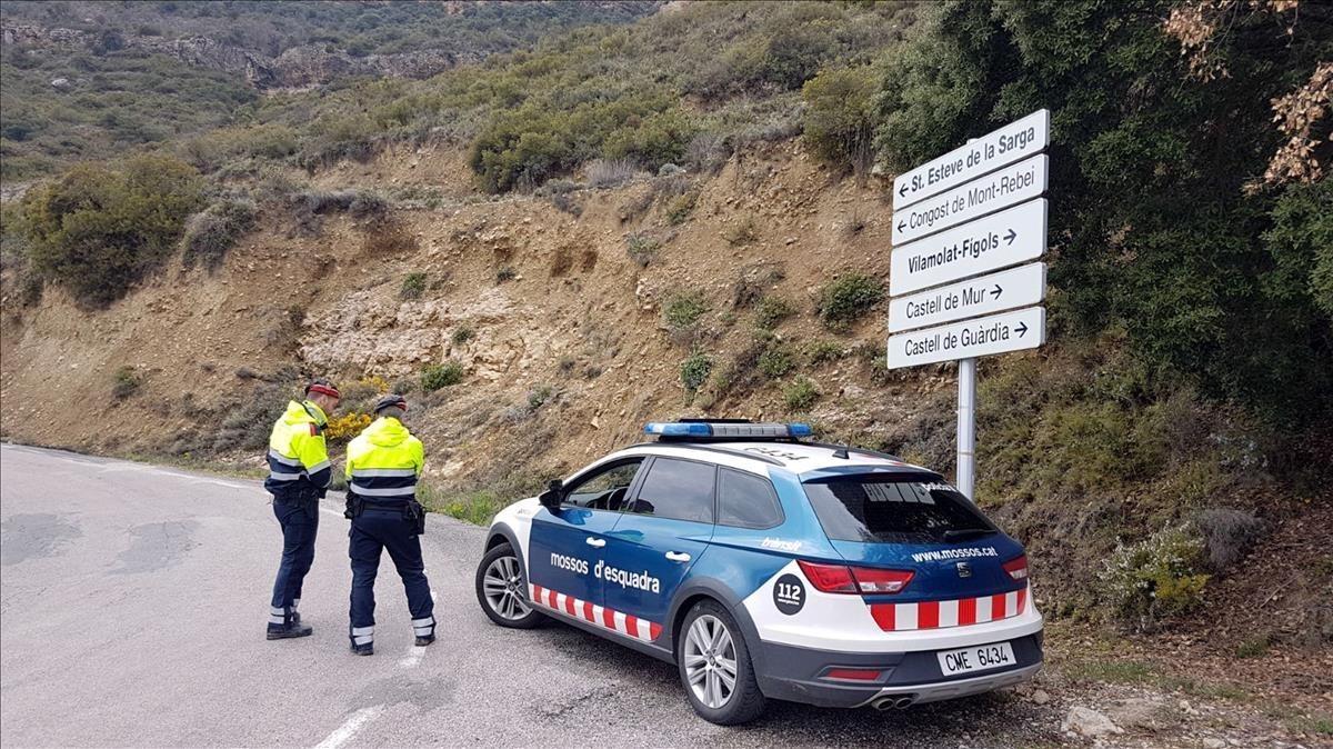 zentauroepp42962560 pla mig on es pot veure una patrulla de mossos d esquadra al180608091248