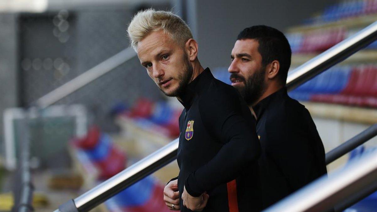 Ivan Rakitic y Arda Turan, en su etapa en el FC Barcelona