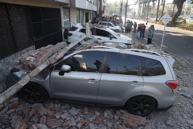 En imágenes | Un potente terremoto sacude Colombia