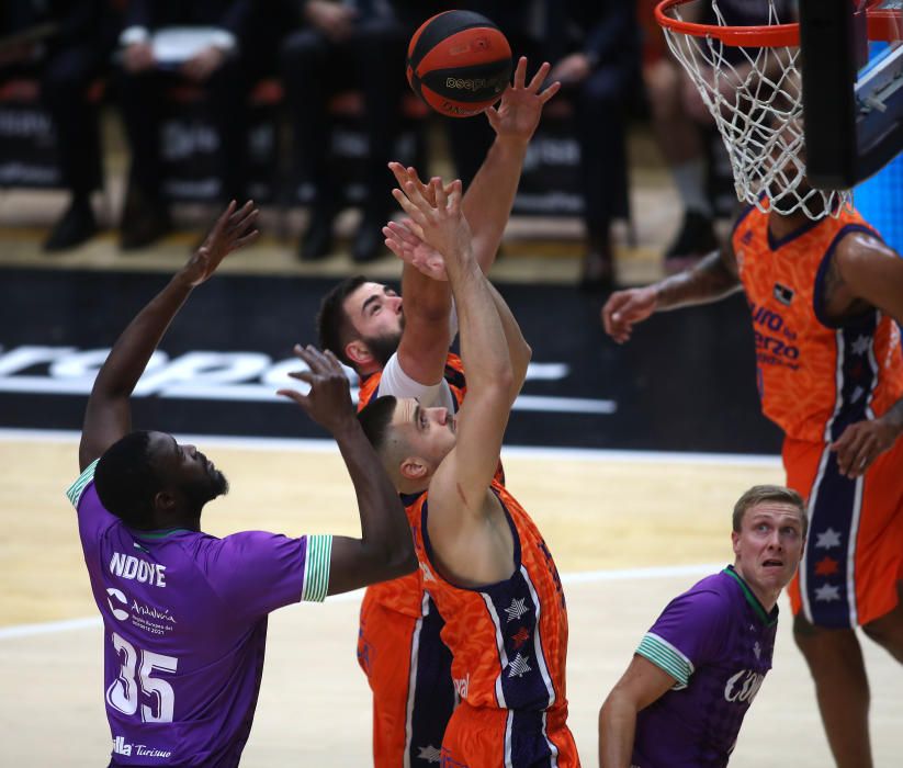 Valencia Basket - Coosur Betis