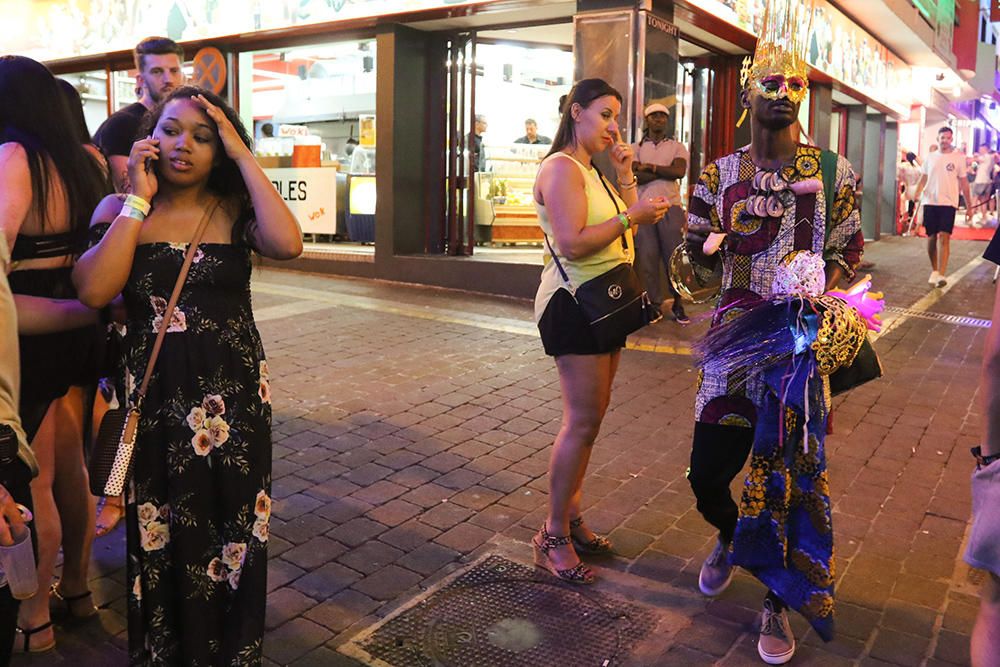 Una noche con la Policía en el West End en Sant Antoni (Ibiza)