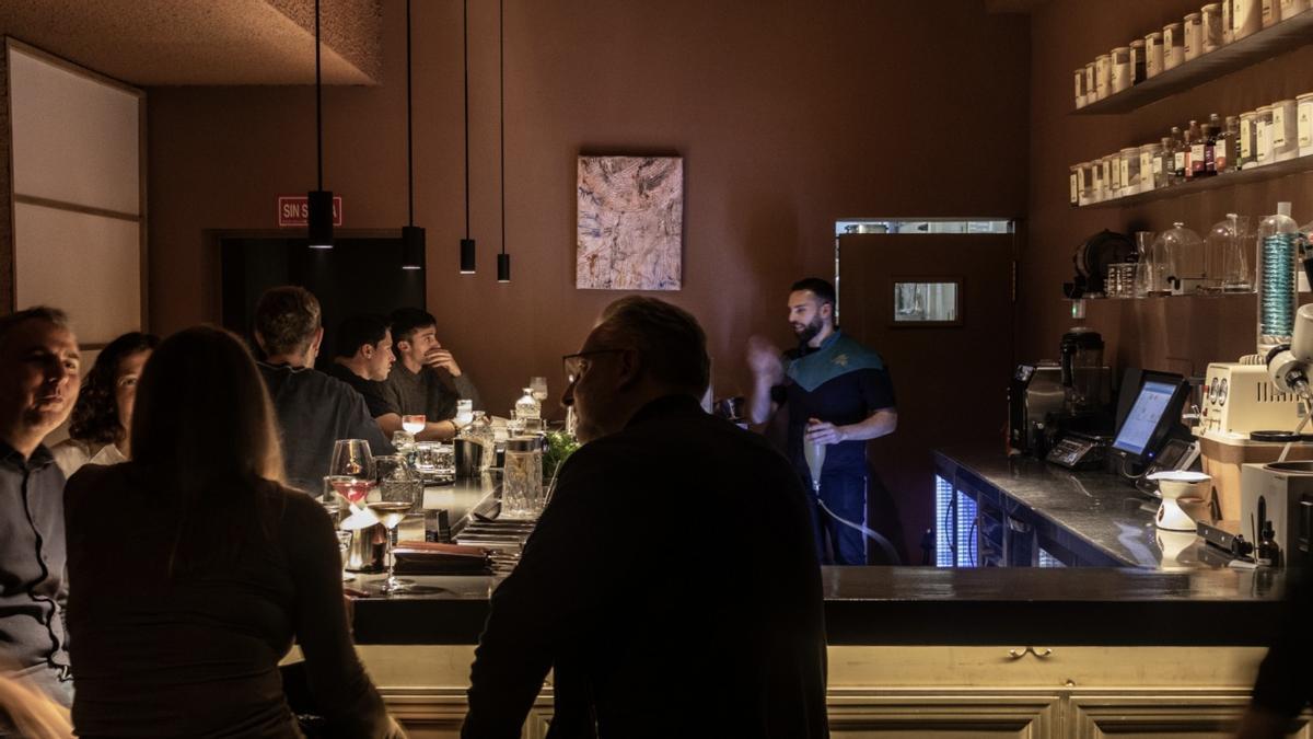 La planta baja de Angelita, consagrada a la coctelería.