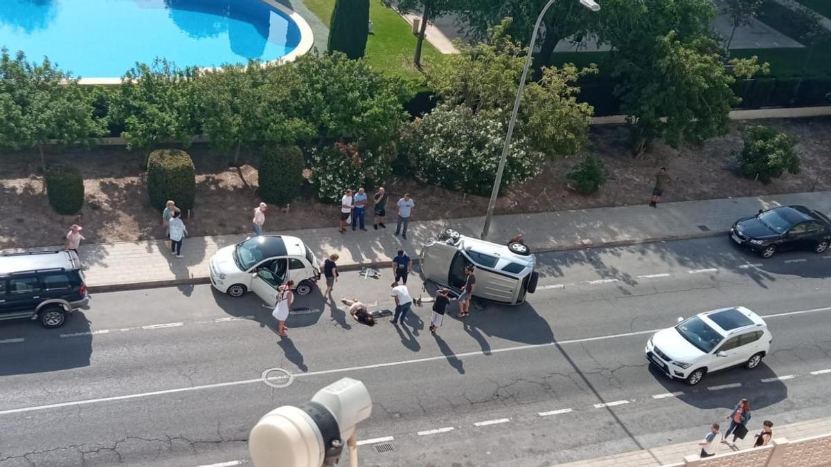 Imagen del accidente en la calle Curricán.