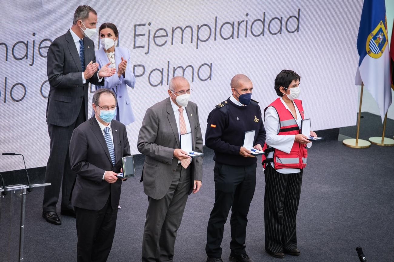 Visita del Rey y los presidentes de la CCAA a La Palma