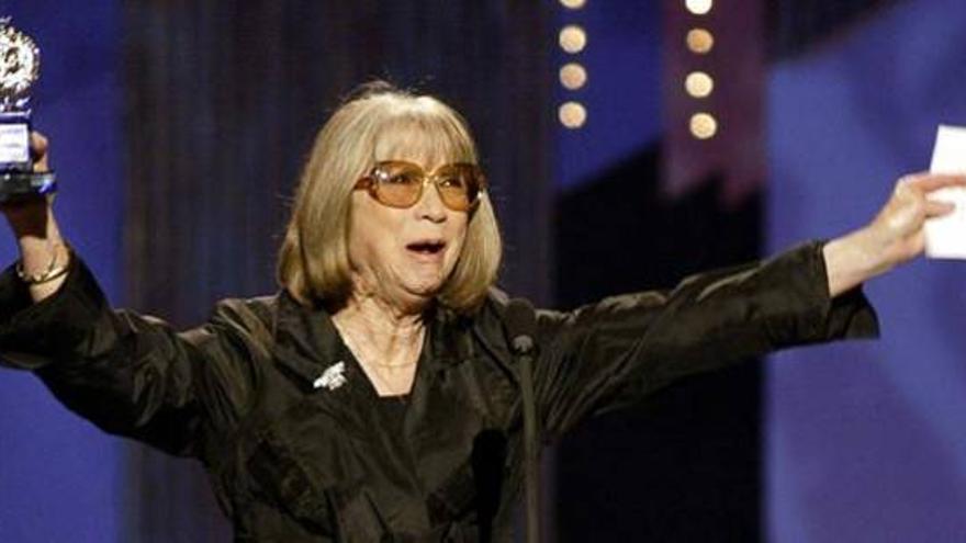 Muere Julie Harris, una de las reinas de Broadway