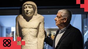 Jordi Clos en una sala de su Museu Egipci de Barcelona