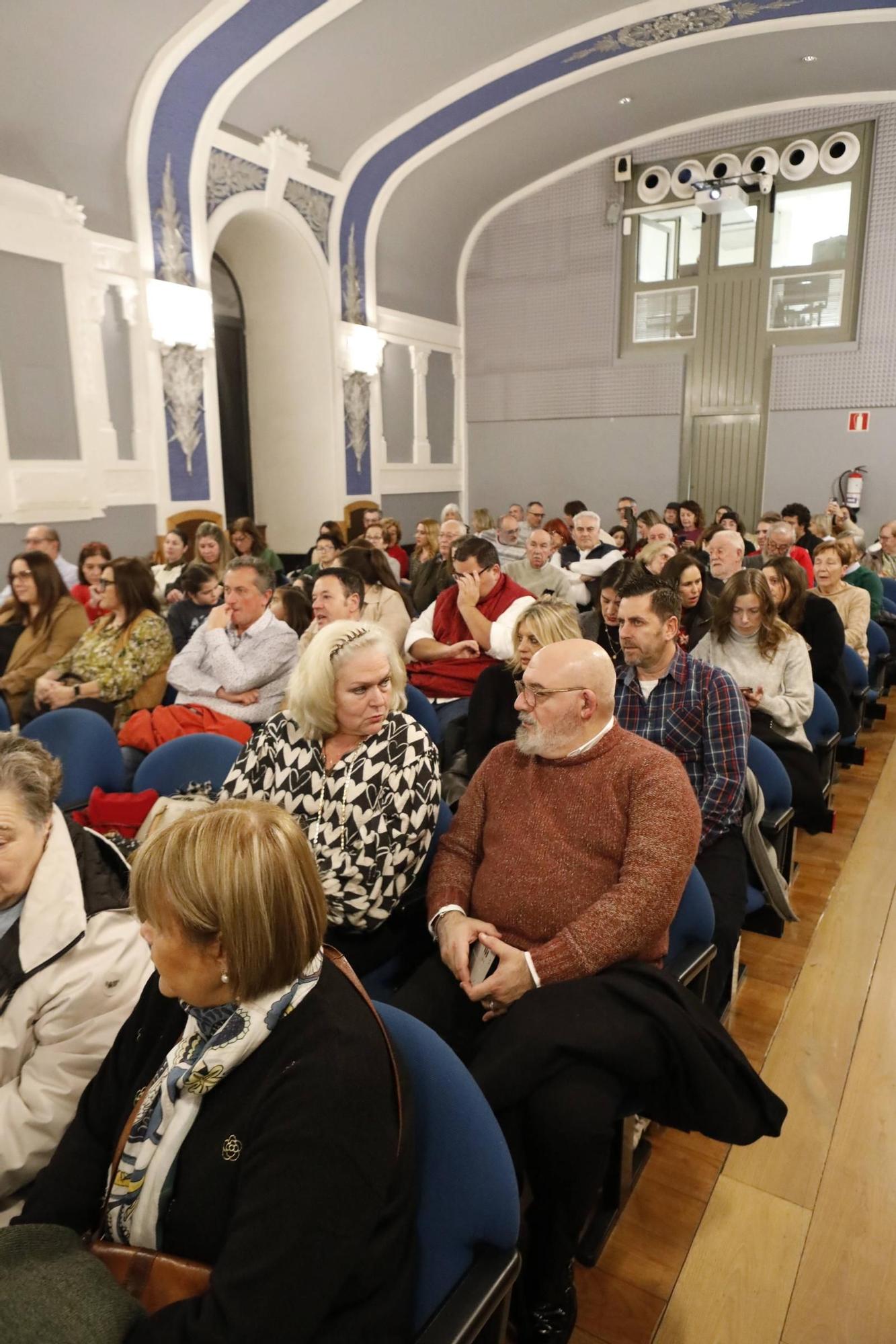 La Asociación Belenista de Gijón clausura la Navidad con premios (en imágenes)