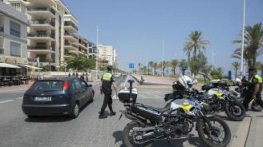 Un anciano muere en Gandia al caer al vacío mientras cambiaba una persiana