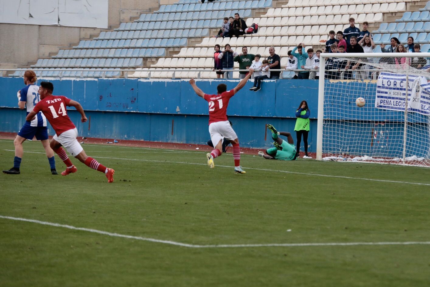 Las imágenes del partido Lorca Deportiva - La Unión