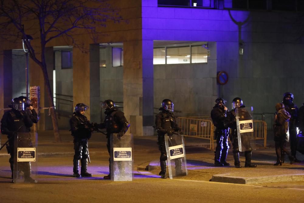 Segona nit de disturbis a Girona per l'empresonament de Pablo Hasél