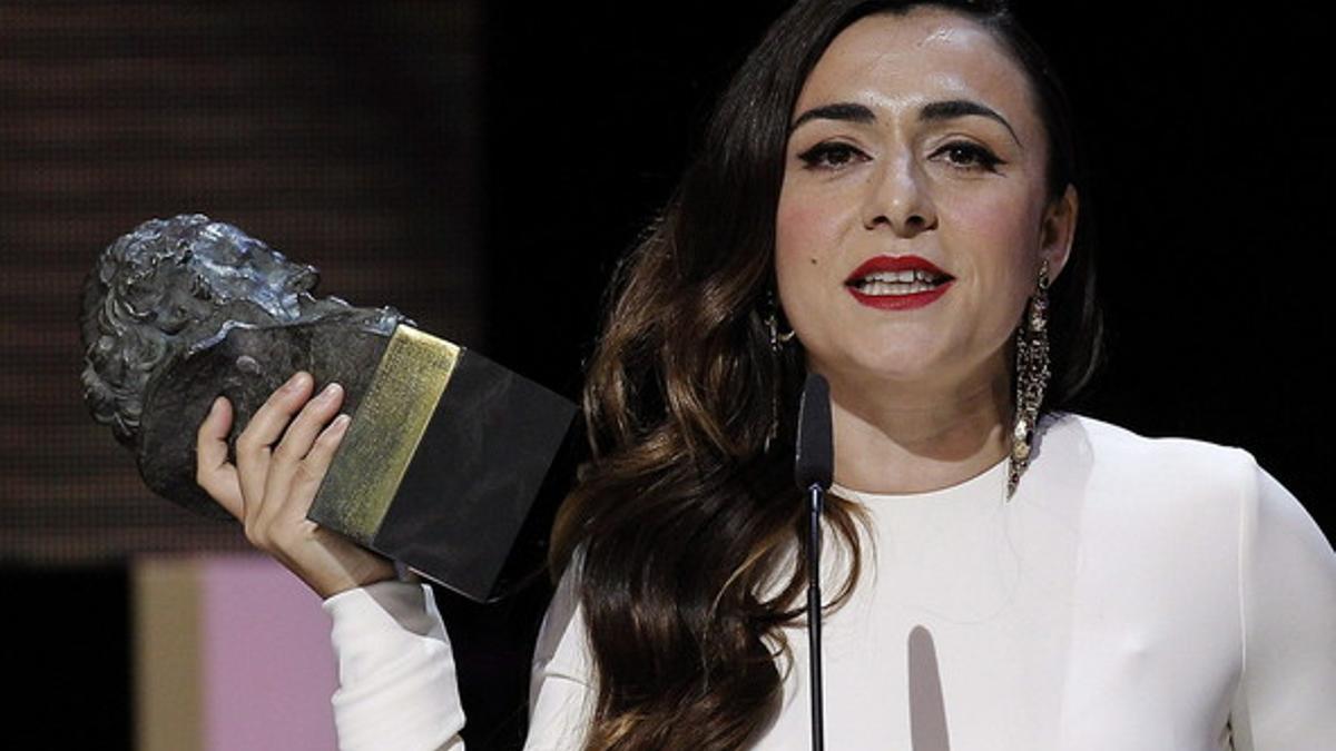 La actriz Candela Peña agradece su Goya a la mejor interpretación femenina de reparto.