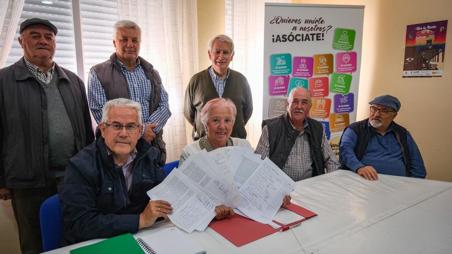 Los mayores de Valdepasillas reclaman un centro cívico en el barrio