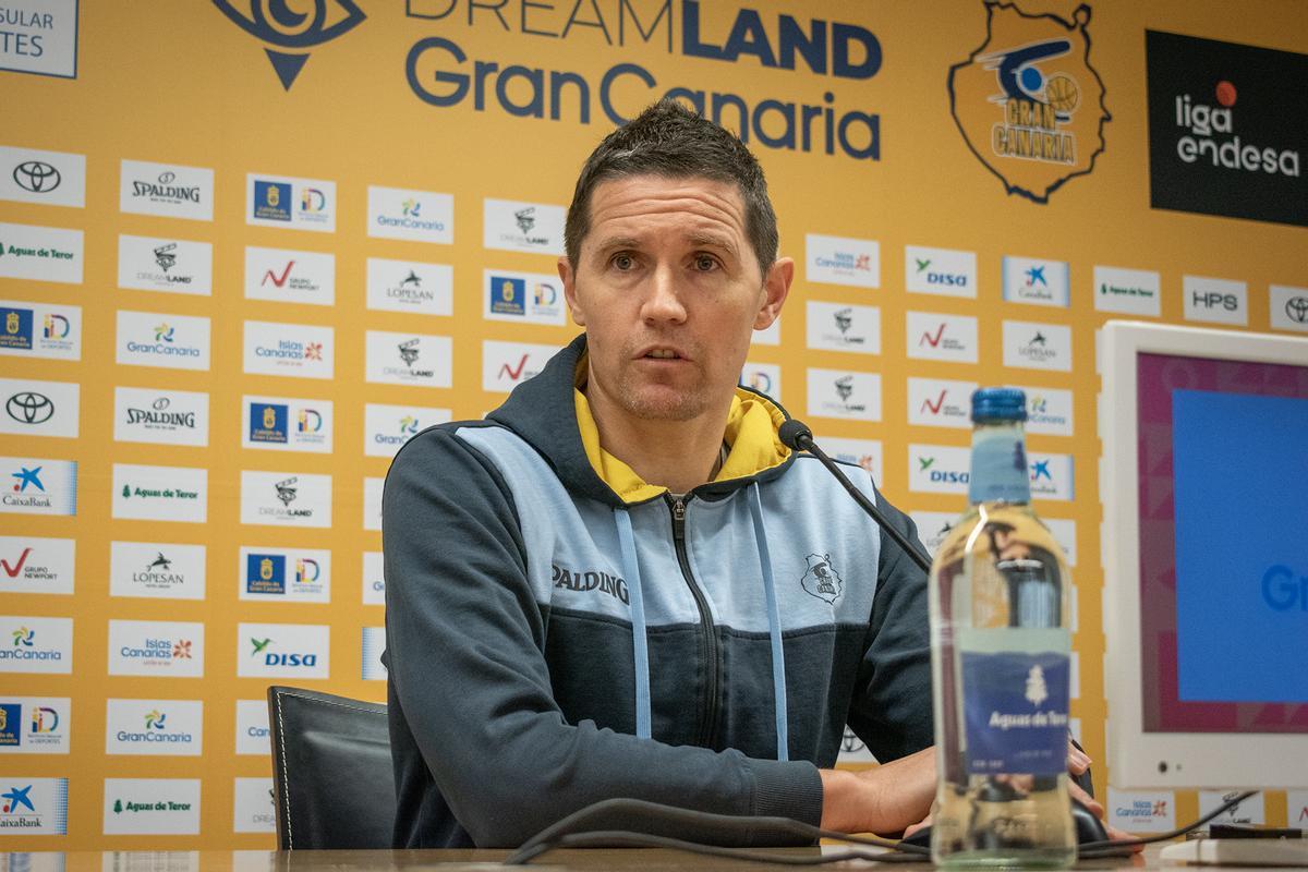 Jaka Lakovic durante su comparecencia en la sala de prensa del Arena, esta mañana.