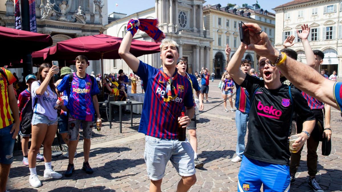 La afición culé, siempre con su equipo