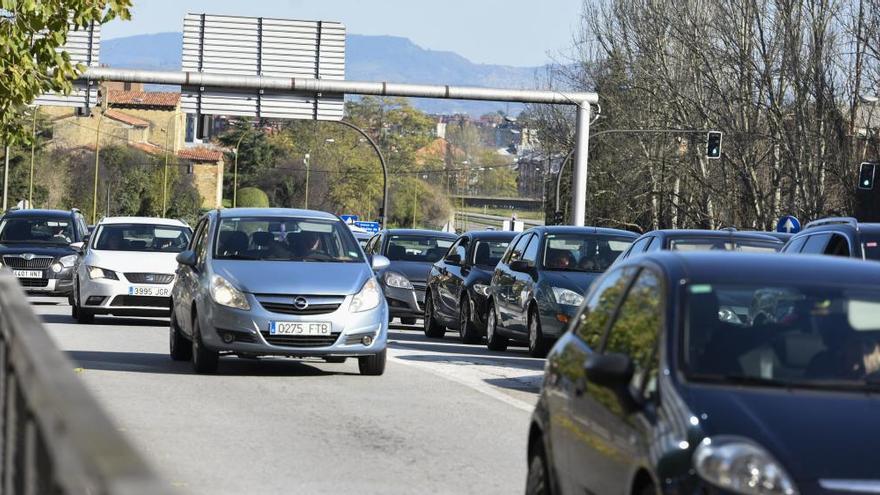 Más contaminantes para Oviedo: el benceno se suma a las partículas del tráfico