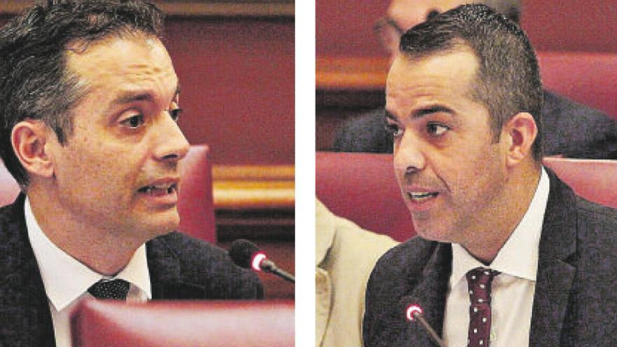 Carlos Tarife (PP), a la derecha, y Florentino Guzmán (PSOE).