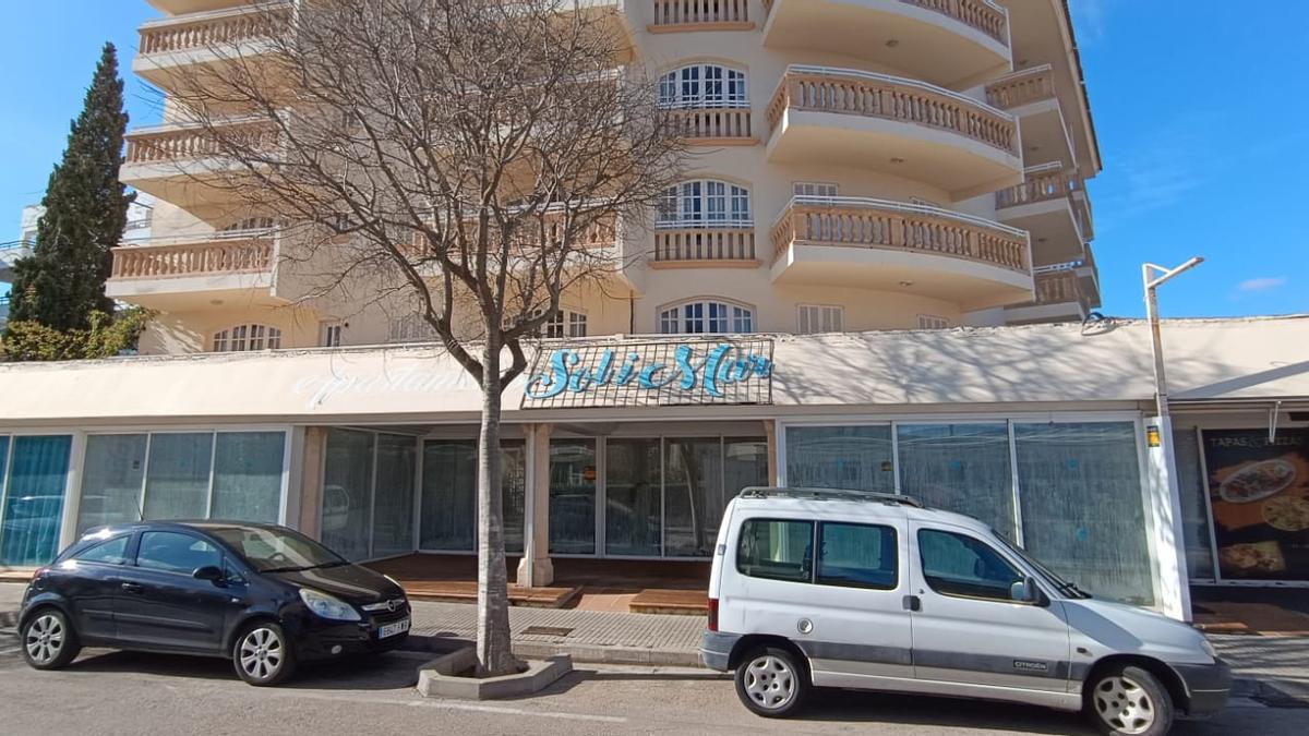 Cruce de denuncias en la okupación de un apartahotel de Cala Bona cerrado por el fin de temporada turística