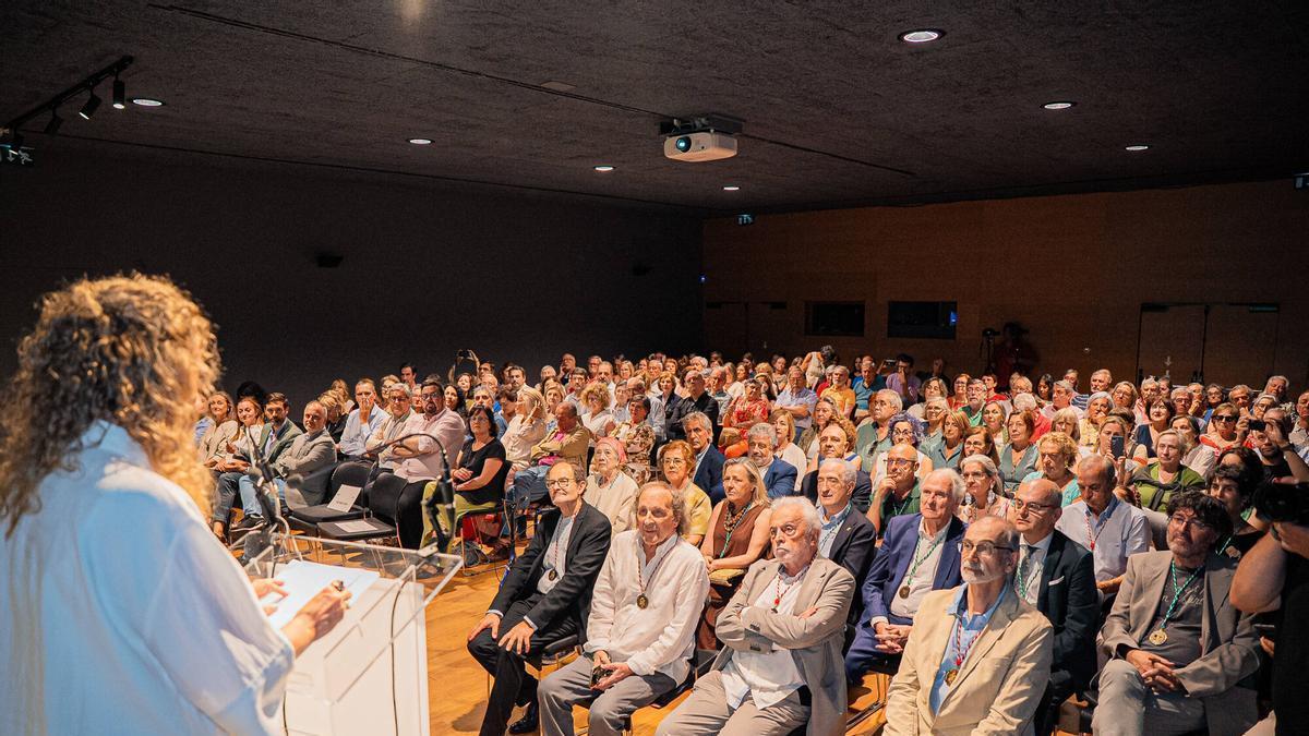 El Instituto de Estudios Vigueses celebra sus 35 años