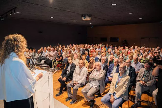 El Instituto de Estudios Vigueses celebra sus 35 años