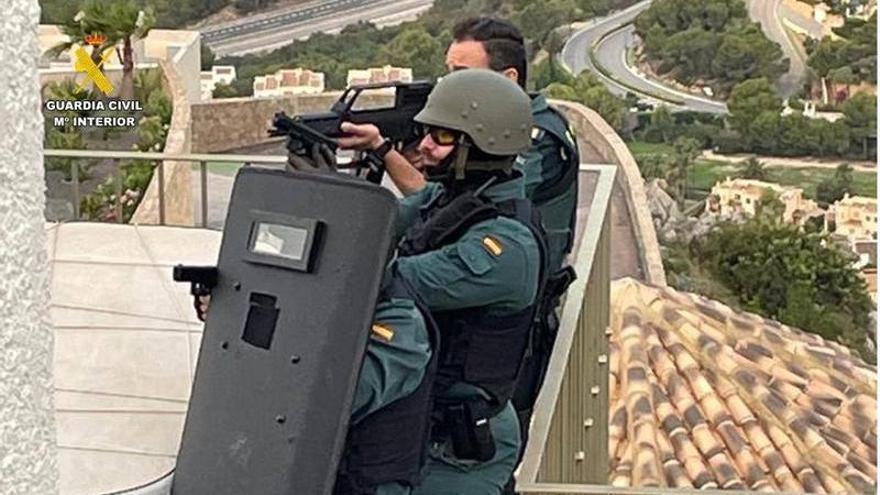 Ordenan la libertad de ocho presuntos narcos que fueron detenidos en Altea, Alicante y Castalla.