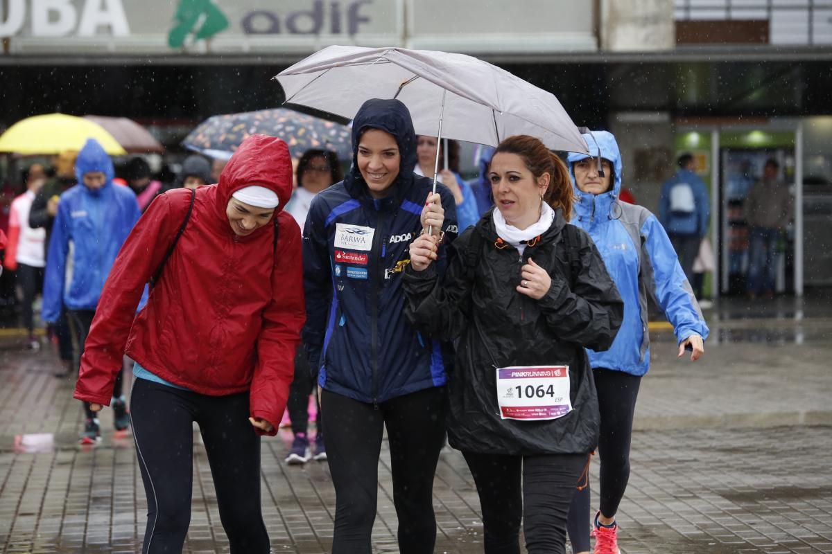 La lluvia no desluce la Pink Running