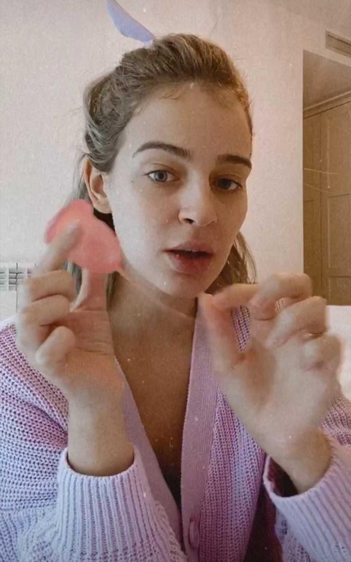 Laura Escanes y su copa menstrual