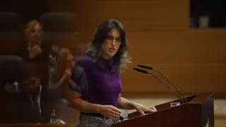 La oposición inicia la segunda jornada del Debate del Estado de la Región con alusiones a Ayuso por el ático: "Dígame, ¿llegó a dormir ahí?"