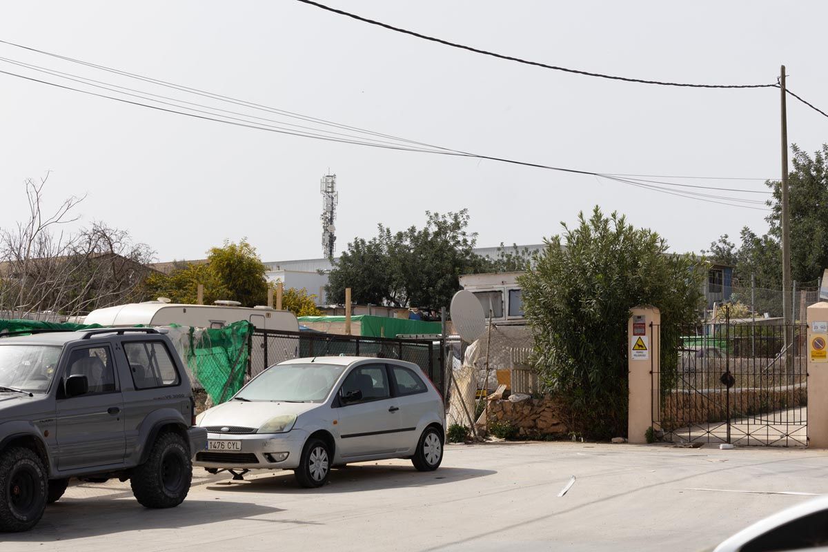 Las imágenes de los asentamientos de caravanas en Ibiza