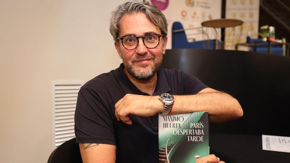 Firma de libros de Máximo Huerta