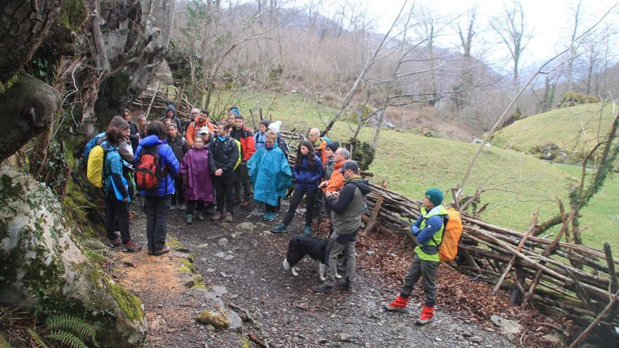 La Universidad de Oviedo celebra el Día de la Hidrogeología en Quirós