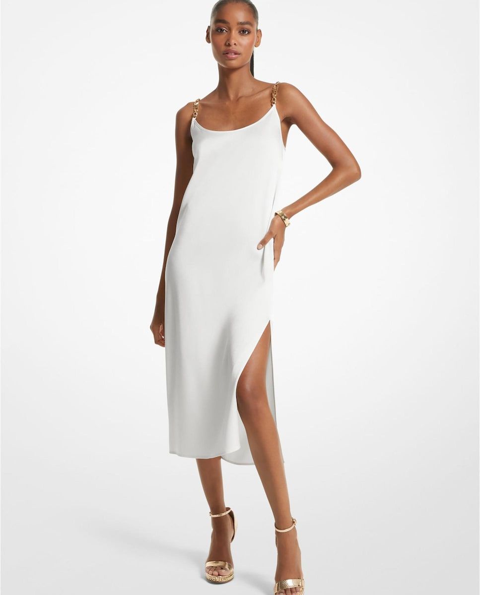Los 10 vestidos blancos de El Corte Ingles que necesitas en tu armario de verano favorecen y potencian el bronceado Woman