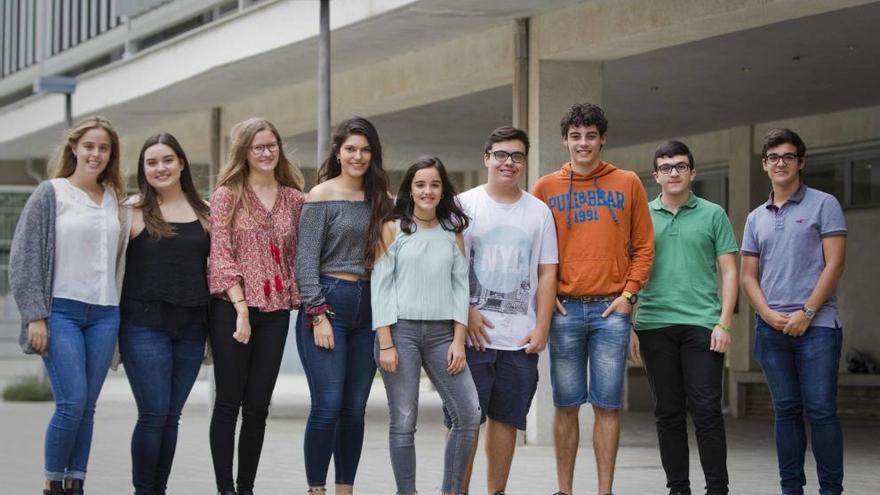 Los alumnos ganadores del concurso de Jóvenes Investigadores del IES Malilla de Valencia.