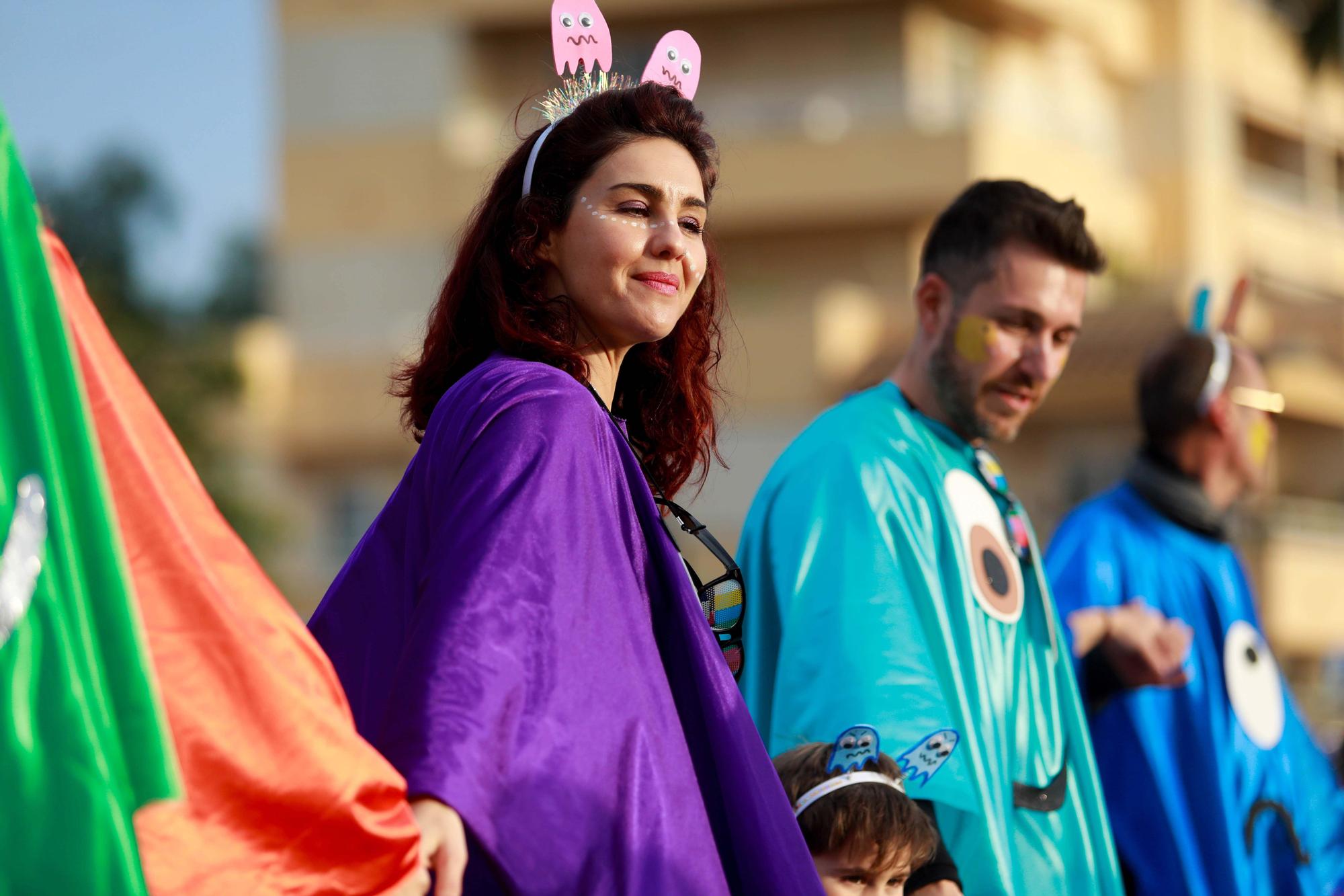 Todas las imágenes de la rúa de carnaval 2023 en Santa Eulària