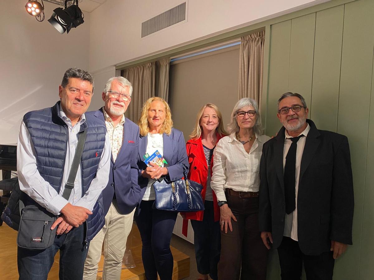 Xisco Campins, Ofelia Bover, Clara Llompart, Isabel Gomis y Xisco Rodenás